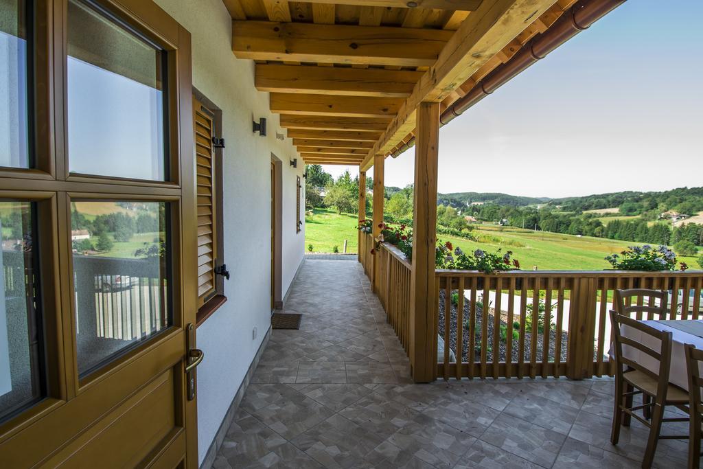 Szloven Mintagazdasag Felsőszölnök Exteriér fotografie